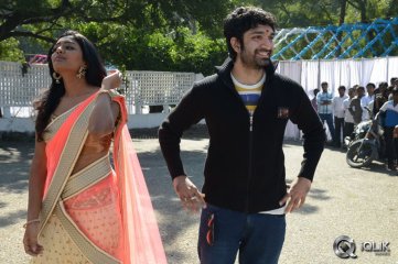 Vastha Nee Venuka Movie Opening